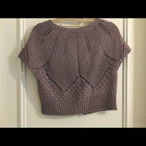 Beautiful lavender short sleeve crop sweater